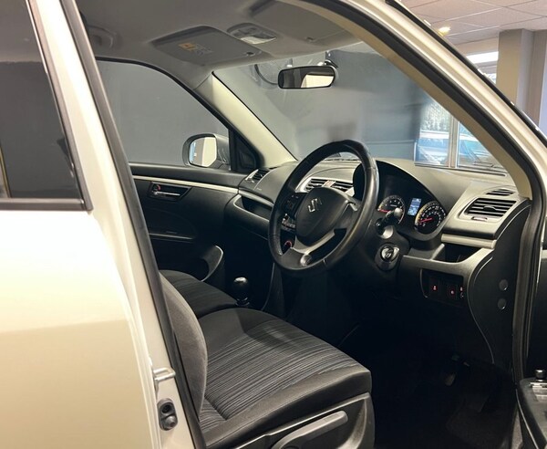 Used Suzuki Swift 2015 for sale - 76291777: Photo 11
