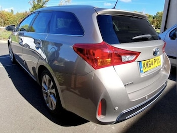 Used Toyota Auris 2015 for sale - 76203231: Photo 4
