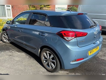 Used Hyundai i20 2017 for sale - 78749564: Photo