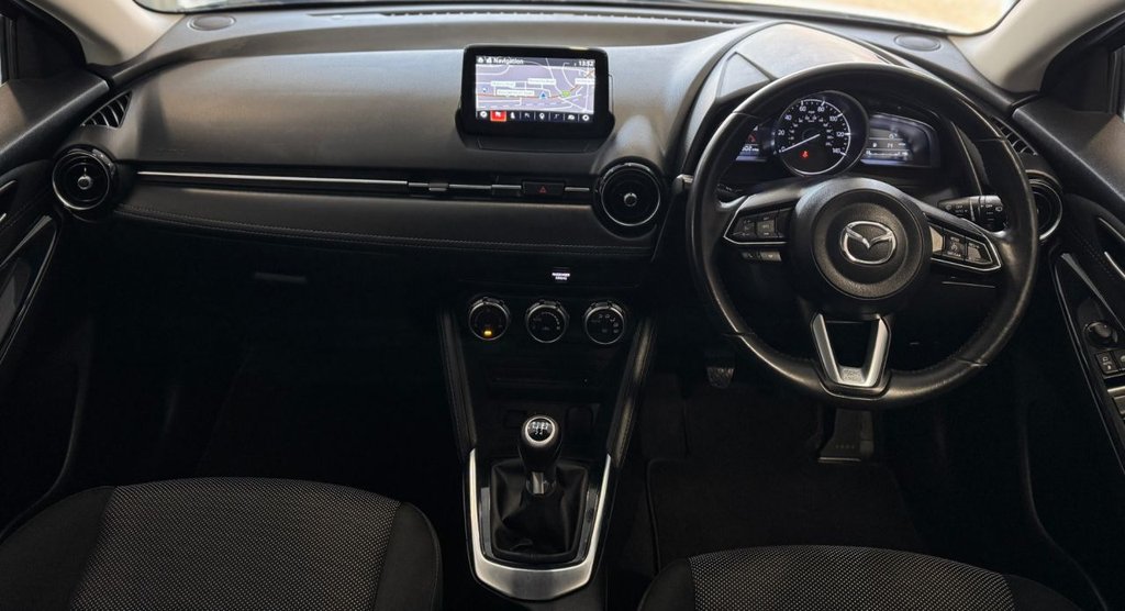Used Mazda Mazda2 2019 for sale - 77976511: Photo 5