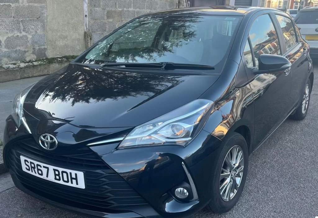 Used Toyota Yaris 2017 for sale - 77356571: Photo 3