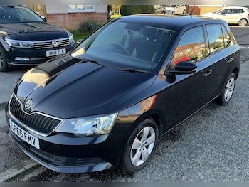 Used Skoda Fabia 2016 for sale - 77288411: Photo