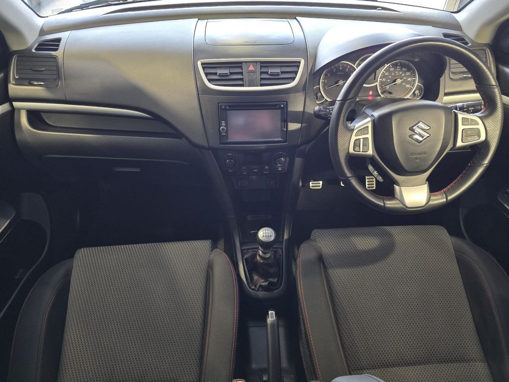 Used Suzuki Swift 2015 for sale - 76985876: Photo 5