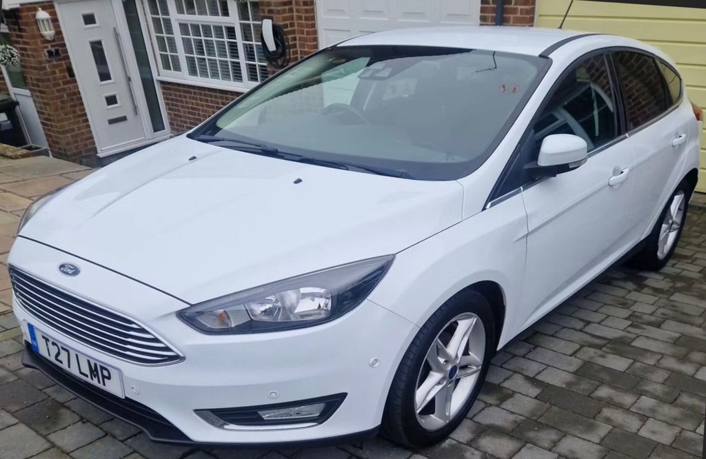 Used Ford Focus 2017 for sale - 77499384: Photo 3
