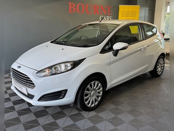 Used Ford Fiesta 2013 for sale - 76029455: Photo 2