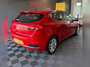 Used Kia Ceed 2015 for sale - 75585689: Photo