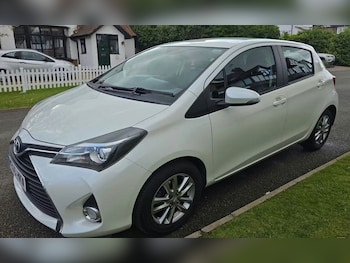 Used Toyota Yaris 2016 for sale - 78645574: Photo