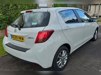 Used Toyota Yaris 2016 for sale - 78645574: Photo