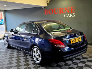 Used Mercedes-Benz C Class 2016 for sale - 79009273: Photo