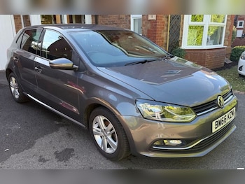 Used Volkswagen Polo 2016 for sale - 78781051: Photo