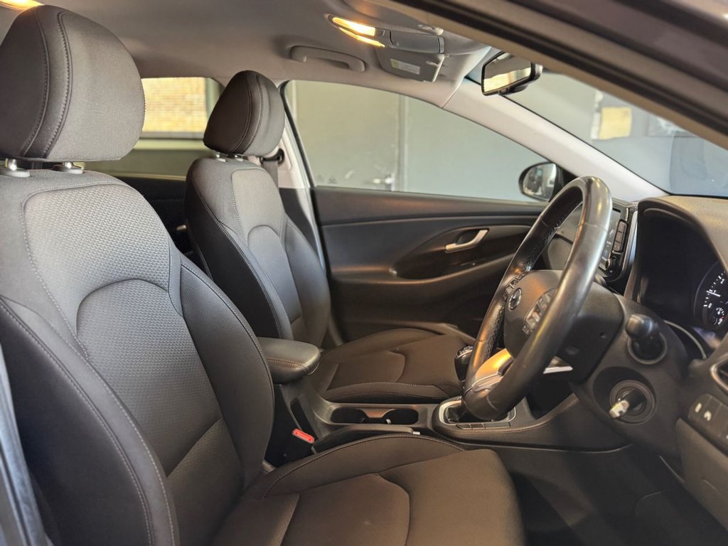 Used Hyundai i30 2017 for sale - 76029194: Photo 14