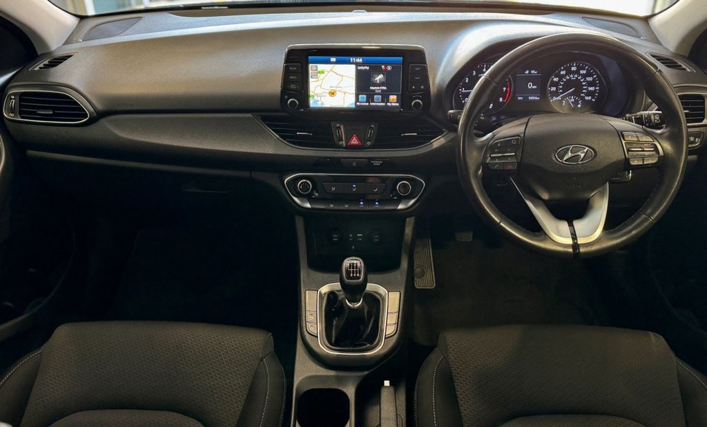 Used Hyundai i30 2017 for sale - 76029194: Photo 5