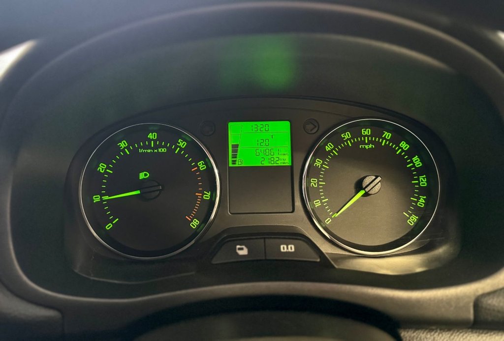 Used Skoda Fabia 2012 for sale - 77806060: Photo 5