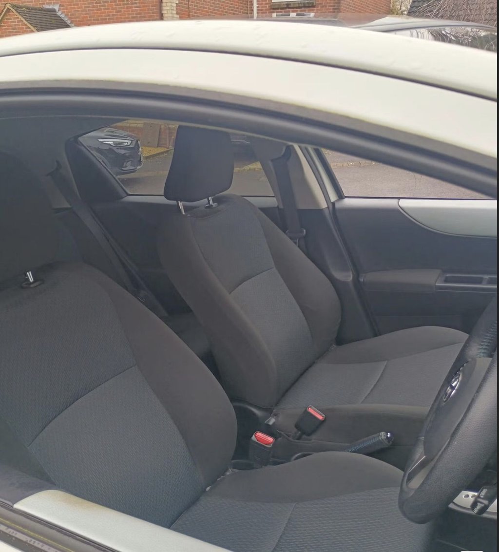 Used Toyota Yaris 2014 for sale - 77835661: Photo 6