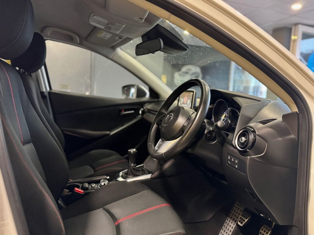 Used Mazda Mazda2 2016 for sale - 76559399: Photo 13