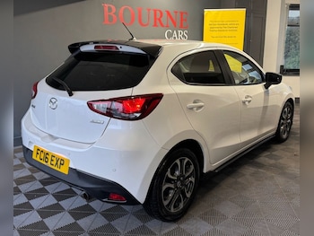 Used Mazda Mazda2 2016 for sale - 76559399: Photo