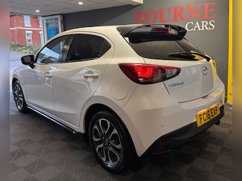 Used Mazda Mazda2 2016 for sale - 76559399: Photo