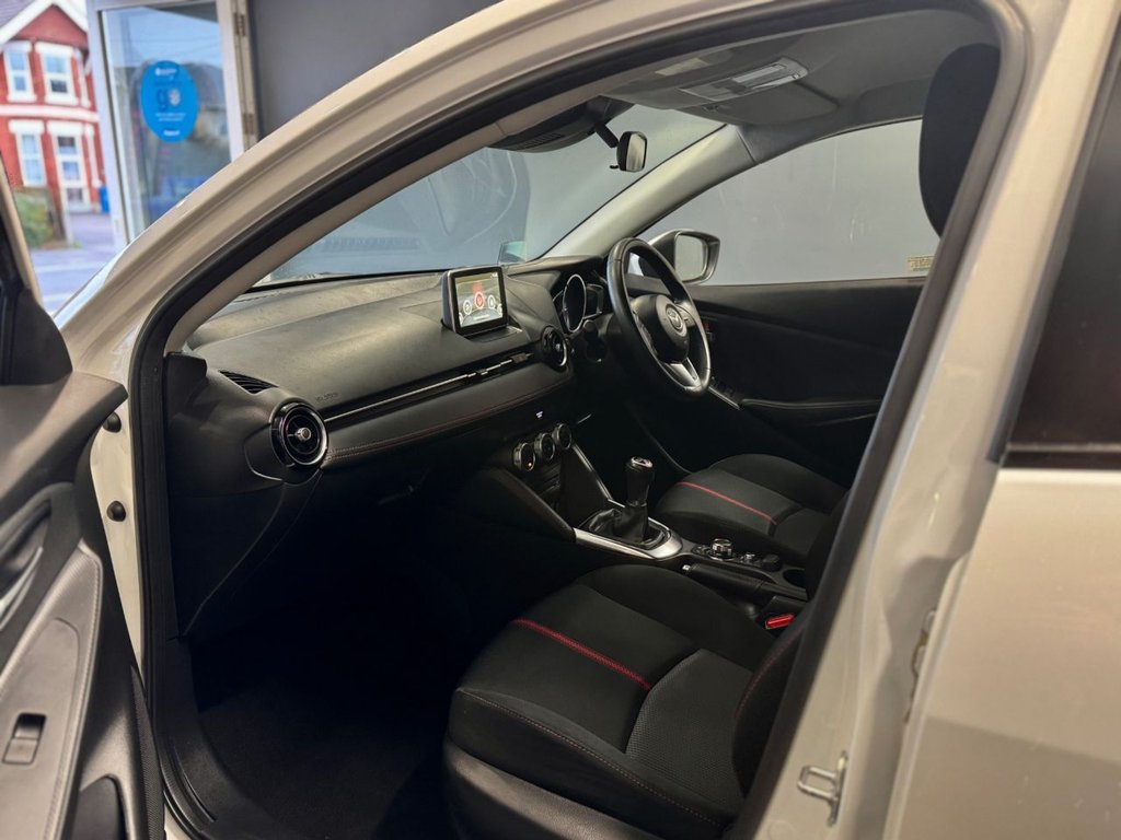 Used Mazda Mazda2 2016 for sale - 76559399: Photo 7