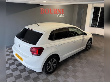 Used Volkswagen Polo 2020 for sale - 79574684: Photo