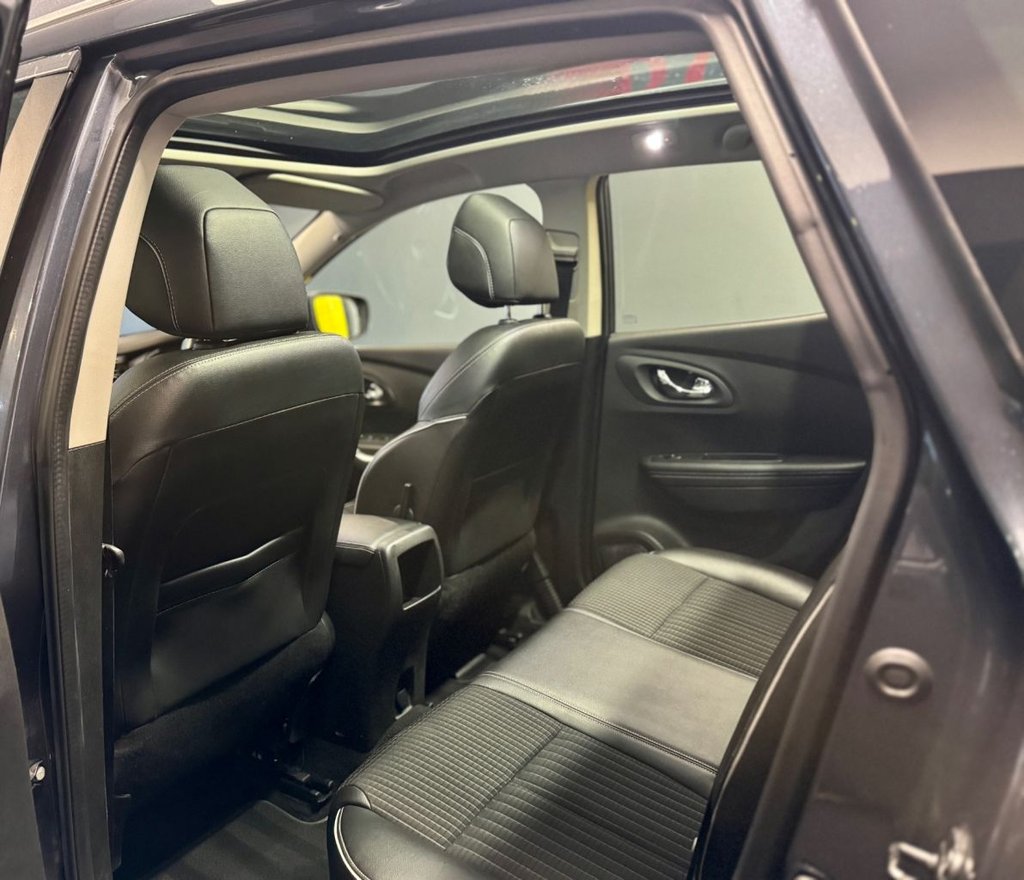 Used Renault Kadjar 2017 for sale - 77276308: Photo 9