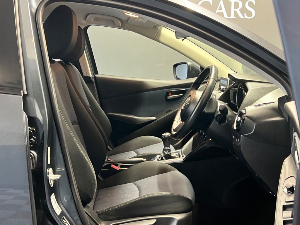 Used Mazda Mazda2 2015 for sale - 76496858: Photo 13