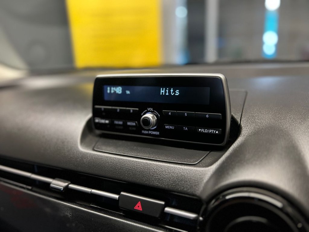 Used Mazda Mazda2 2015 for sale - 76496858: Photo 21