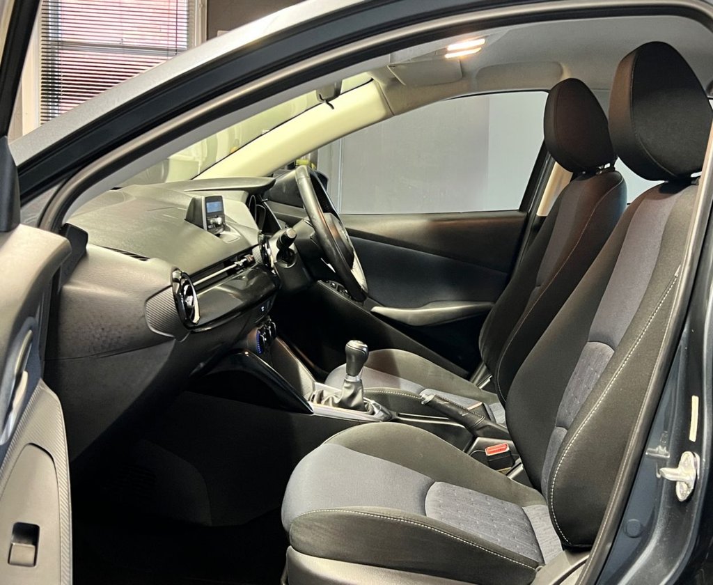 Used Mazda Mazda2 2015 for sale - 76496858: Photo 7