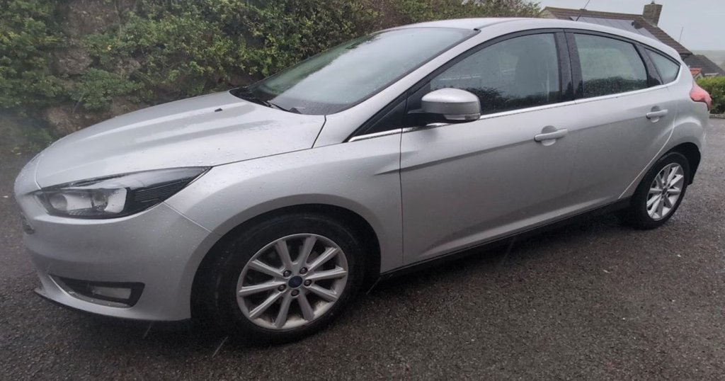 Used Ford Focus 2016 for sale - 76582424: Photo 3