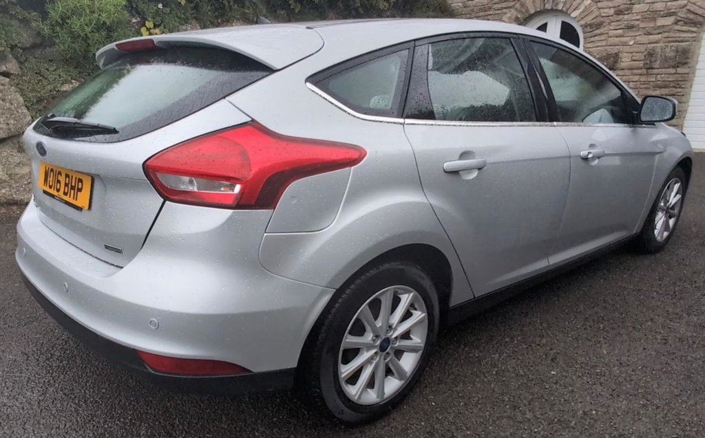 Used Ford Focus 2016 for sale - 76582424: Photo 4