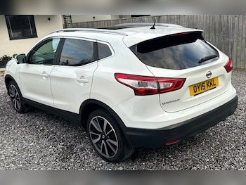 Used Nissan Qashqai 2015 for sale - 77879940: Photo