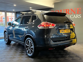 Used Nissan X-Trail 2017 for sale - 76686271: Photo