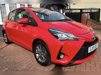 Used Toyota Yaris 2019 for sale - 78110949: Photo
