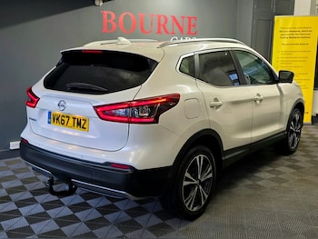 Used Nissan Qashqai 2017 for sale - 76223122: Photo 4