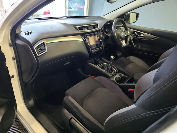 Used Nissan Qashqai 2017 for sale - 76223122: Photo 5