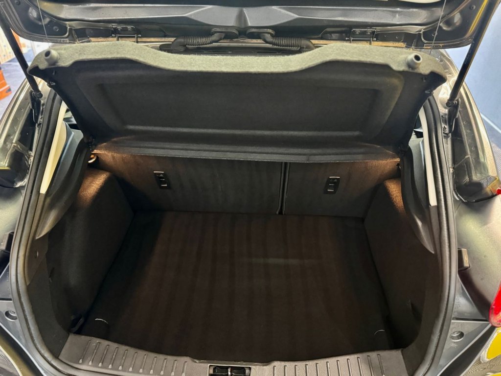 Used Ford Focus 2016 for sale - 77780708: Photo 15