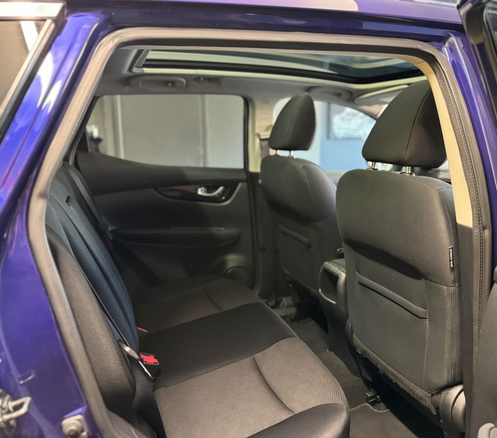 Used Nissan Qashqai 2015 for sale - 76632521: Photo 11