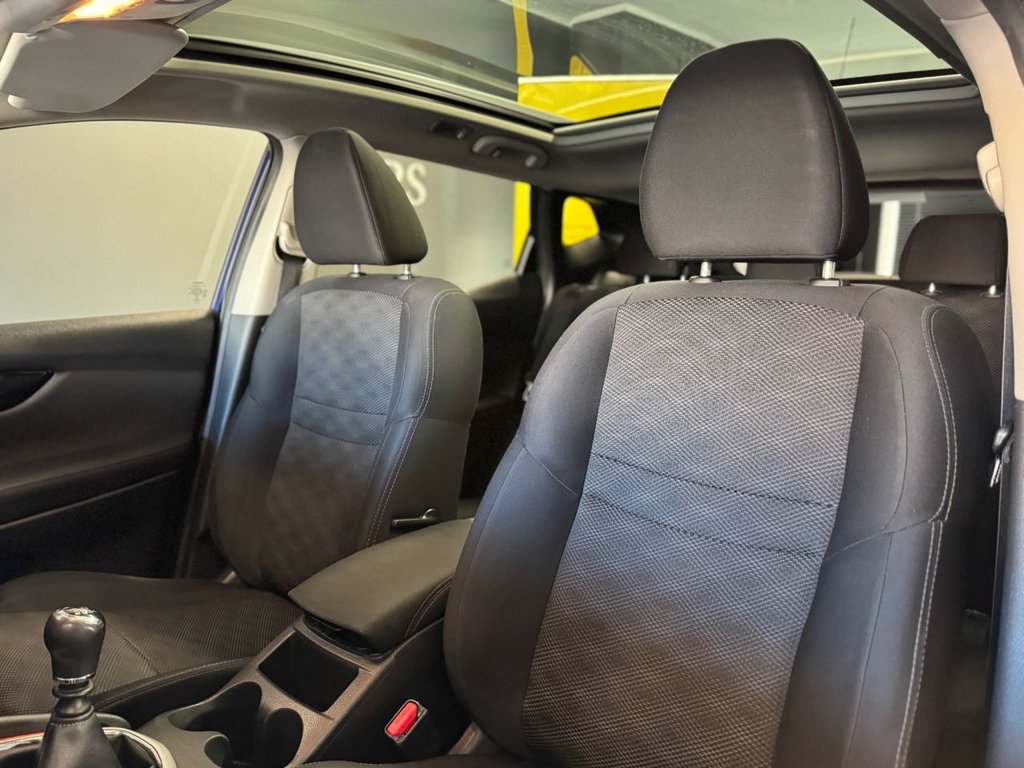 Used Nissan Qashqai 2015 for sale - 76632521: Photo 8