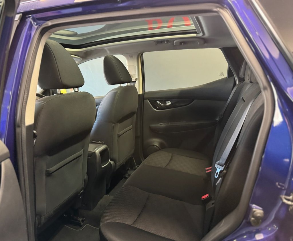 Used Nissan Qashqai 2015 for sale - 76632521: Photo 9