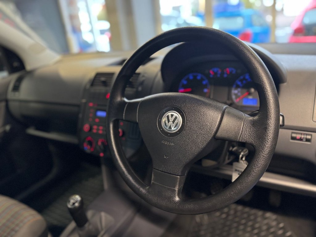 Used Volkswagen Polo 2008 for sale - 76323405: Photo 13