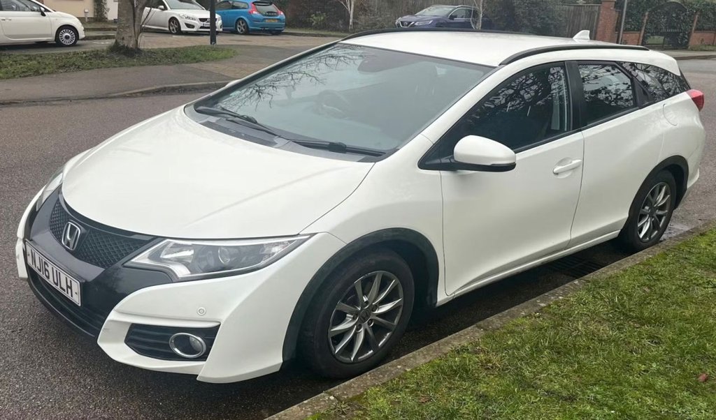 Used Honda Civic 2016 for sale - 77437133: Photo 3