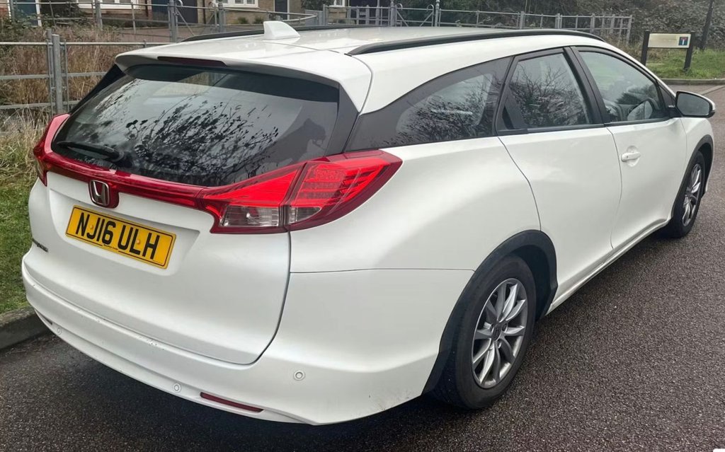 Used Honda Civic 2016 for sale - 77437133: Photo 5