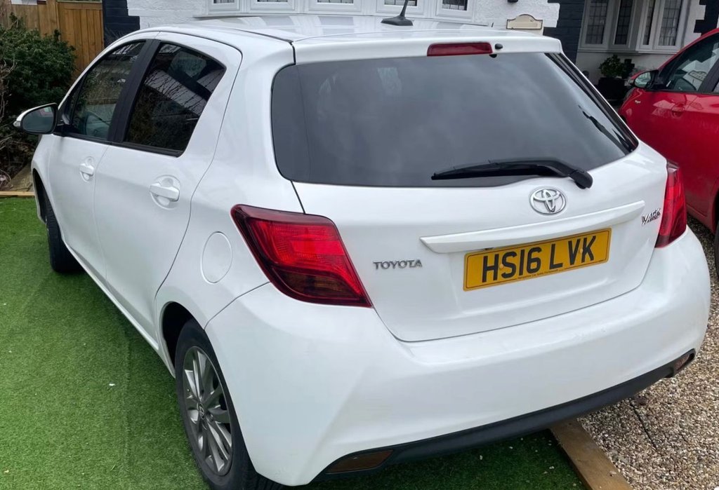 Used Toyota Yaris 2016 for sale - 77765265: Photo 4