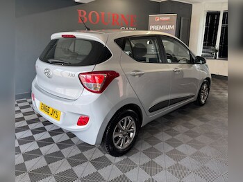 Used Hyundai i10 2017 for sale - 78167609: Photo