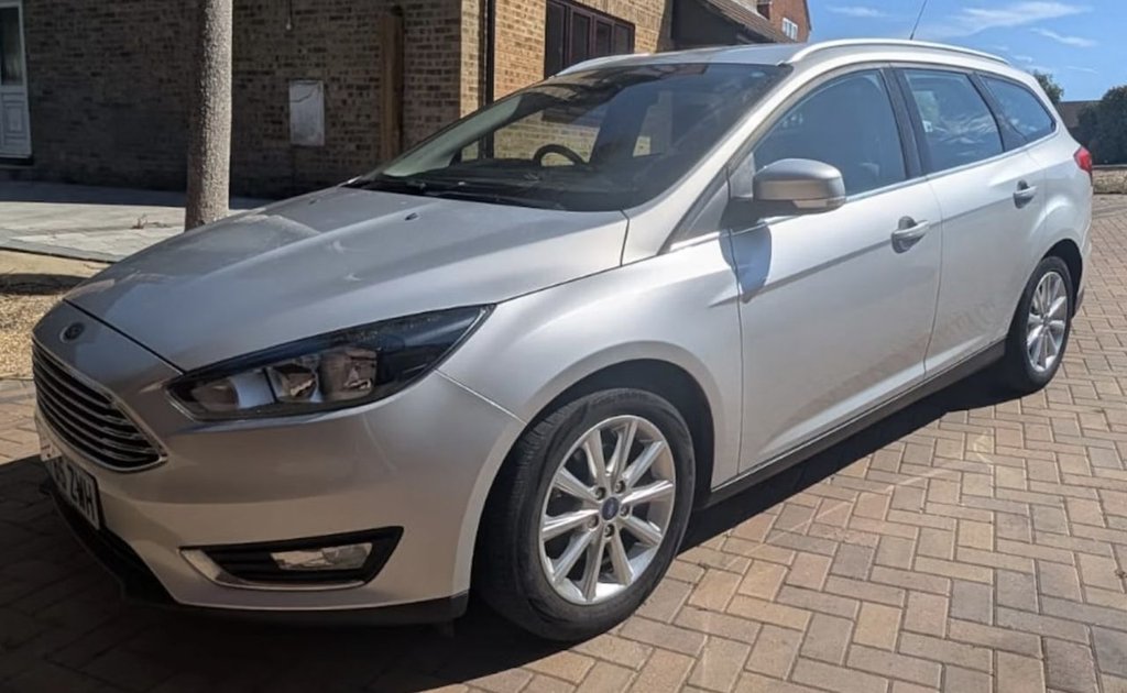 Used Ford Focus 2016 for sale - 76406939: Photo 3