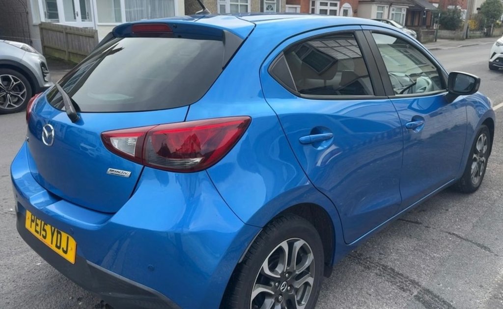 Used Mazda Mazda2 2015 for sale - 77952302: Photo 5