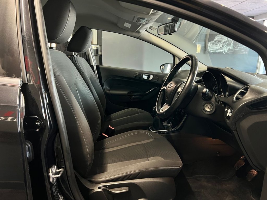 Used Ford Fiesta 2013 for sale - 76147840: Photo 12