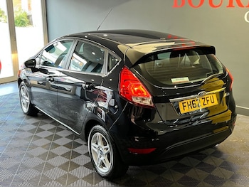 Used Ford Fiesta 2013 for sale - 76147840: Photo 3