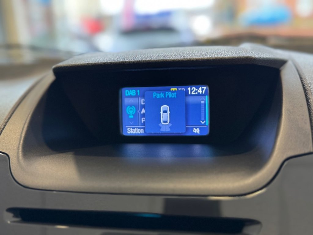 Used Ford Ecosport 2017 for sale - 76867997: Photo 25