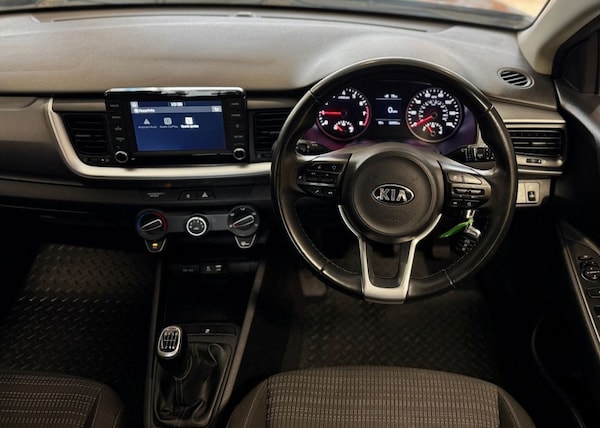 Used Kia Stonic 2018 for sale - 75597292: Photo 17