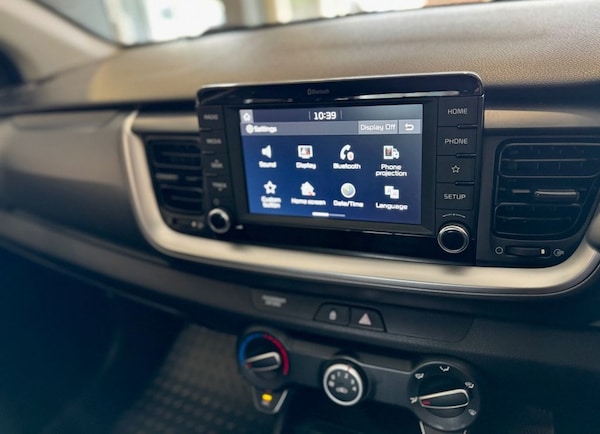 Used Kia Stonic 2018 for sale - 75597292: Photo 22